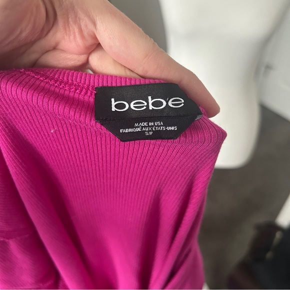 Y2K “Bebe” Magenta Pink Rhinestone Graphic Ribbed Short Sleeve Top - Picture 4 of 5